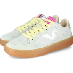Shop Loëla Baskets femme Victoria MENTA