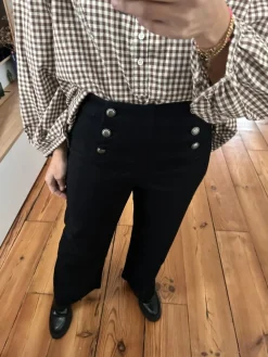 Shop Loëla Jeans Victorine NOIR