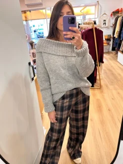 Shop Loëla Pull Lejunon GRIS