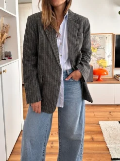 New Loëla Veste Novel ANTHRACITE