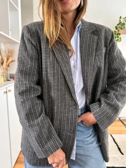 New Loëla Veste Novel ANTHRACITE